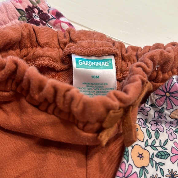 3/$15 leggings sweat bundle 18m - Picture 5 of 7